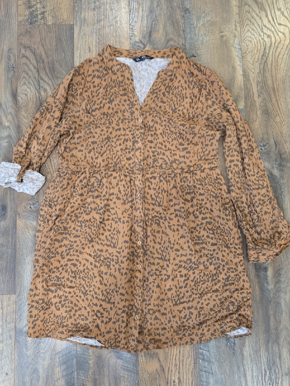 Velvet Heart Button-Front Rust Leopard Print Tunic Dress